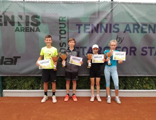 Medailisti Tennis Arena Kids Tour by STARS for STARS v OZ ŠK Odema Púchov