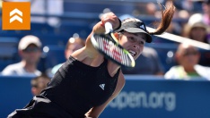 Ana Ivanovičová získala v Tokiu svůj čtvrtý letošní titul (Foto: Profimedia.cz)